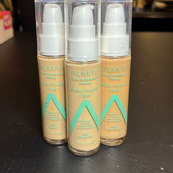 700 Almay Clear Complexion Foundation Makeup w/ Salicylic Acid Make Myself Clear - Picture 2 of 2